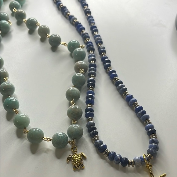 AMAZONITE 10MM WIRE NECKLACE - Picture 2 of 4